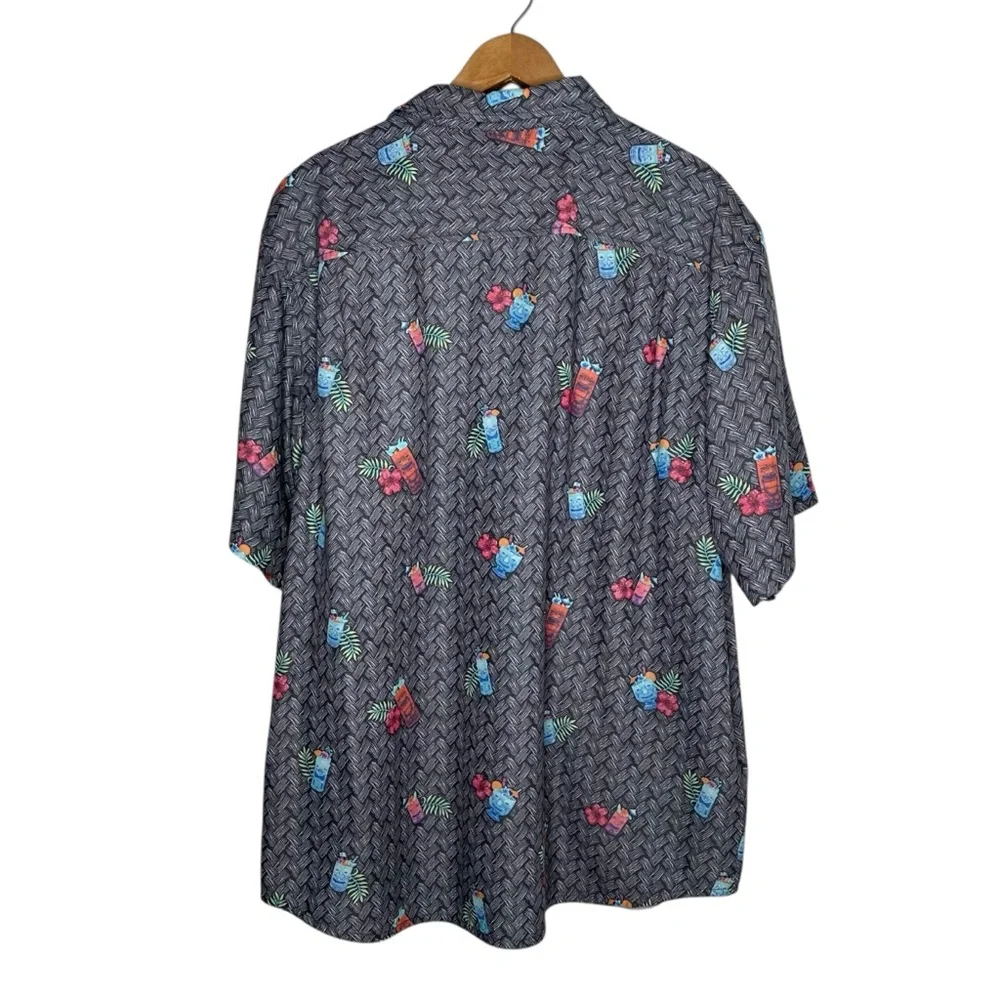 Tommy Bahama Coconut Point Button Up Camp Shirt - Picture 4 of 6